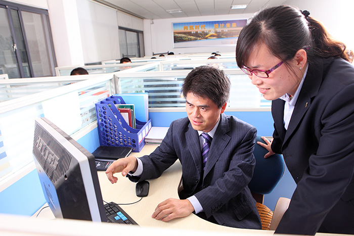 山東三維鋼結構廠房預算團隊