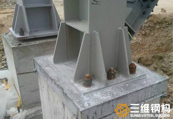 多高層鋼結構廠房地腳螺栓的埋設