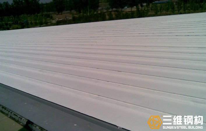 鋼結構廠房屋面噴涂隔熱反射涂料